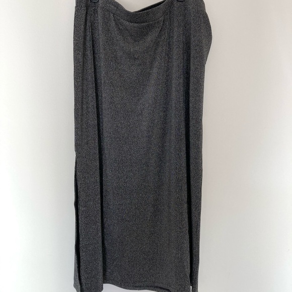 Old Navy High-Waisted Rib-Knit Shine Maxi Skirt Size 3X NWT - Picture 5 of 9